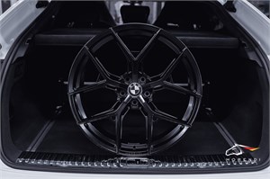 Комплект дисков для BMW 5 G30 8207